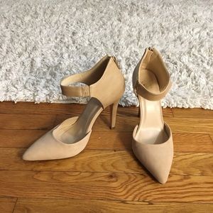 Pointed Toe Nude High Heels